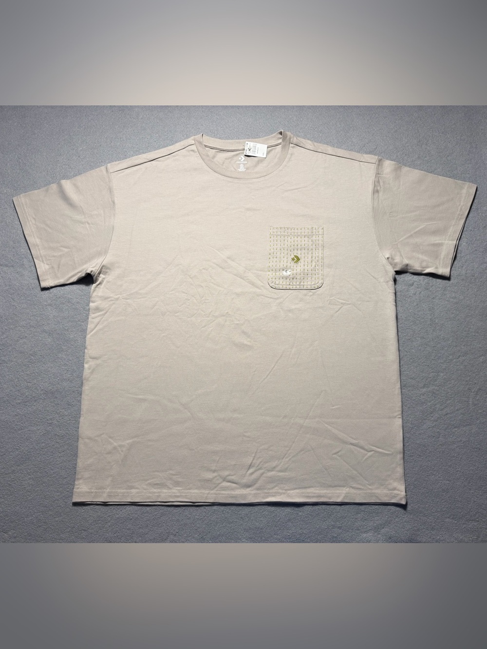 Converse Men’s Pocket T-Shirt Size L Tan Beige Embroidered Logo NWT